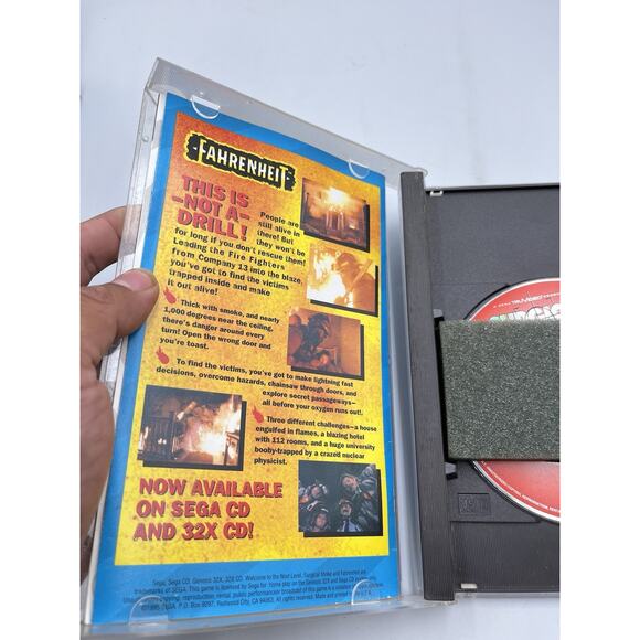 Surgical Strike-Sega CD-Perfect Disc! Complete in Box CIB W/Manual Tested - Picture 6 of 9